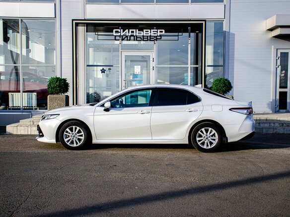 2020 Toyota Camry VIII (XV70), белый, 2399000 рублей - вид 6