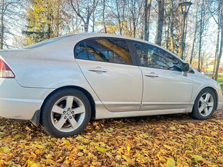 2008 Honda Civic VIII, серебристый, 535000 рублей, вид 2