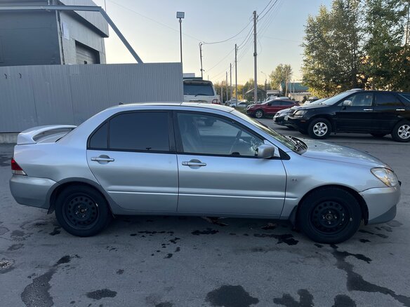 2003 Mitsubishi Lancer IX, серебристый, 350000 рублей - вид 3