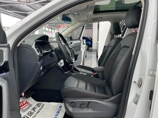 2022 Volkswagen Tayron I, белый, 1950000 рублей, вид 5