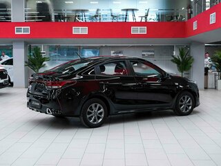 2021 Kia Rio IV Рестайлинг, чёрный, 1490000 рублей, вид 2