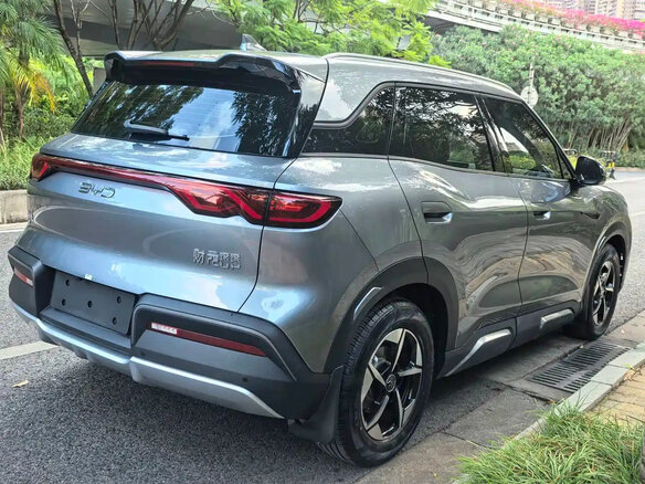 2025 BYD Yuan Up 45.12 kWh, серый, 2040000 рублей - вид 5