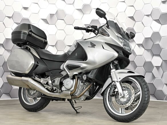 2010 Honda NT700V Deauville, серый, 599000 рублей