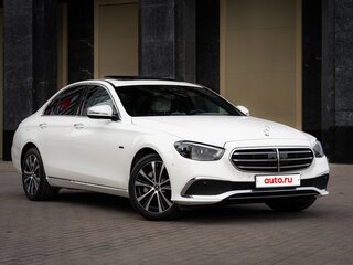 2021 Mercedes-Benz E-Класс 300 e V (W213, S213, C238) Рестайлинг, белый, 4400000 рублей, вид 3