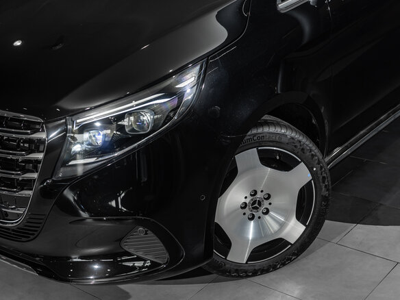 2026 Mercedes-Benz V-Класс 300 d экстра длинный III (W447) Рестайлинг 2, чёрный - вид 11