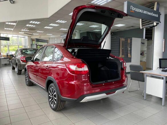 2026 Lada (ВАЗ) Granta Active Cross I Рестайлинг, красный, 1226000 рублей - вид 1