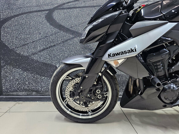 2010 Kawasaki Z 1000, чёрный, 649000 рублей - вид 9