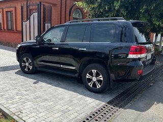 2018 Toyota Land Cruiser 200 Series Рестайлинг 2, чёрный, 6980000 рублей, вид 4