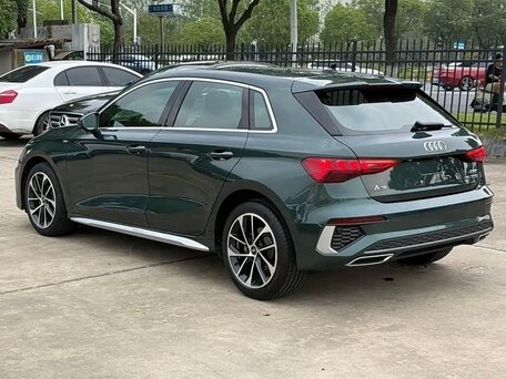 2023 Audi A3 Sportback 35 TFSI IV (8Y), зелёный, 2015000 рублей, вид 5