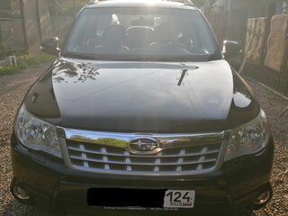 2011 Subaru Forester III Рестайлинг, чёрный, 1600000 рублей, вид 1