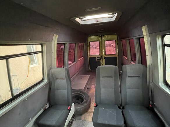 2016 Iveco Daily, жёлтый, 1490000 рублей - вид 8