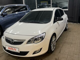 2011 Opel Astra J, белый, 850000 рублей, вид 3