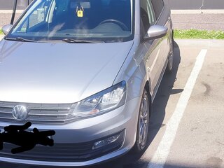 2019 Volkswagen Polo V Рестайлинг, серебристый, 1200000 рублей, вид 2
