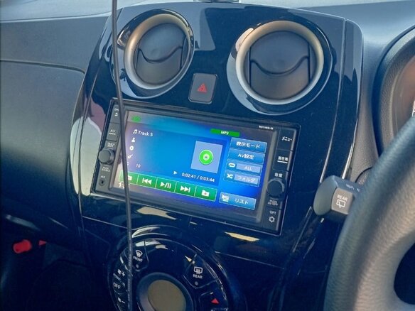 2018 Nissan Note II Рестайлинг, серебристый, 1217000 рублей - вид 13