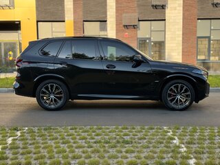 2024 BMW X5 40i IV (G05/G18) Рестайлинг, чёрный, 8450000 рублей, вид 2
