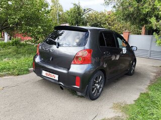 2009 Toyota Vitz II (XP90), серый, 705000 рублей, вид 4
