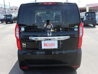 2020 Honda N-BOX II, чёрный, 650000 рублей, вид 4