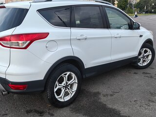 2013 Ford Kuga II, белый, 960000 рублей, вид 4