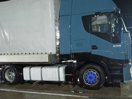 2007 Iveco Stralis, синий, 1800000 рублей, вид 3