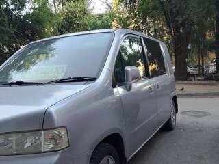2004 Honda Mobilio Spike I, серый, 650000 рублей, вид 5