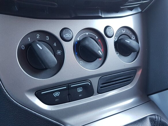 2014 Ford Focus III, белый, 999000 рублей - вид 11