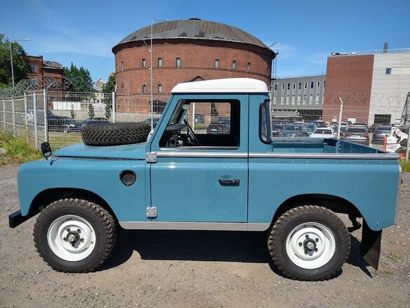 1982 Land Rover Series III, голубой - вид 2