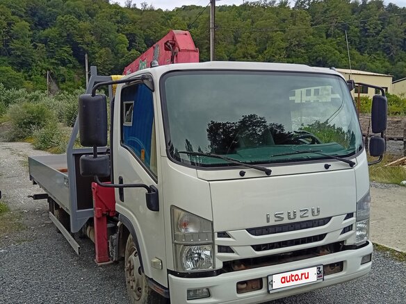2018 Isuzu Elf (N-series), белый, 5000000 рублей - вид 2