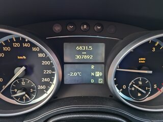 2012 Mercedes-Benz GL-Класс 350 I (X164) Рестайлинг, чёрный, 2200000 рублей, вид 3