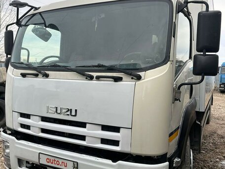 2015 Isuzu Forward (F-Series), белый, 3300000 рублей, вид 2