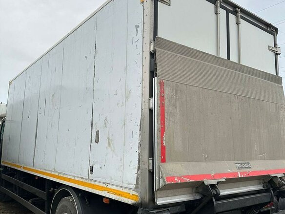 2015 Isuzu Forward (F-Series), белый, 3300000 рублей - вид 5