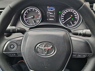2018 Toyota Camry VIII (XV70), чёрный, 2690000 рублей, вид 4