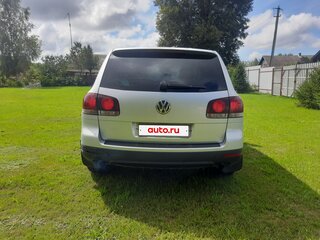 2007 Volkswagen Touareg I Рестайлинг, серый, 1880000 рублей, вид 4