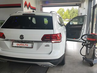 2018 Volkswagen Teramont I, белый, 3550000 рублей, вид 3