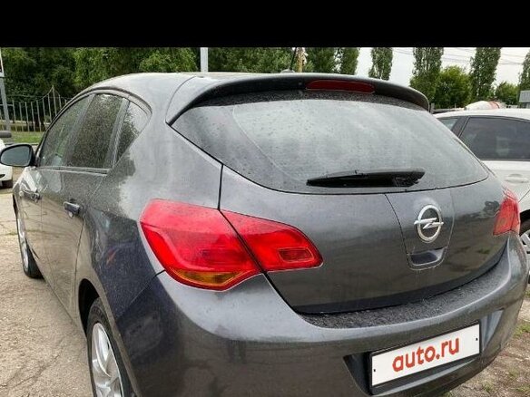 2011 Opel Astra J, серый, 550000 рублей - вид 3