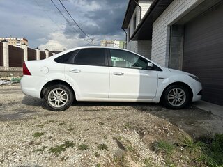 2008 Ford Focus II Рестайлинг, белый, 455000 рублей, вид 2