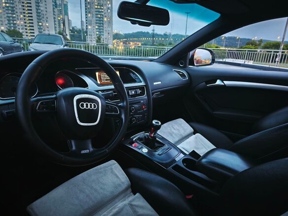 2007 Audi S5 I (8T), белый, 1100000 рублей - вид 11