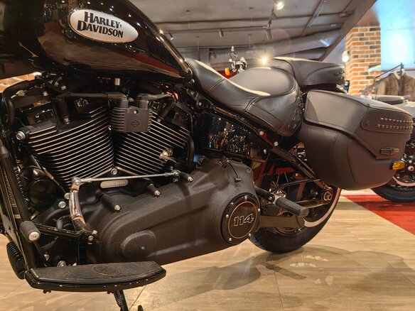 2022 Harley-Davidson Heritage, чёрный, 3500000 рублей - вид 15