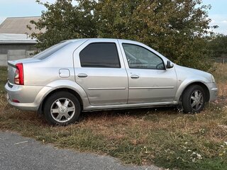 2013 Renault Logan I Рестайлинг, серый, 430000 рублей, вид 4