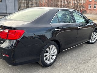 2014 Toyota Camry VII (XV50), чёрный, 1700000 рублей, вид 4