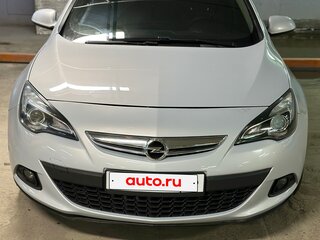 2012 Opel Astra GTC J Рестайлинг, белый, 1050000 рублей, вид 1