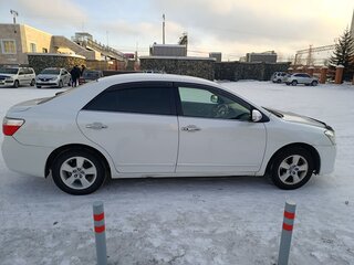 2008 Toyota Premio II (T26), белый, 750000 рублей, вид 2