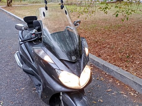 2005 Yamaha Majesty 400, серый, 300000 рублей, вид 2