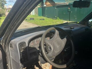 1992 Nissan Terrano I, чёрный, 350000 рублей, вид 4