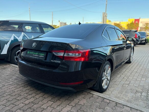 2015 Skoda Superb III, коричневый, 1225000 рублей - вид 5