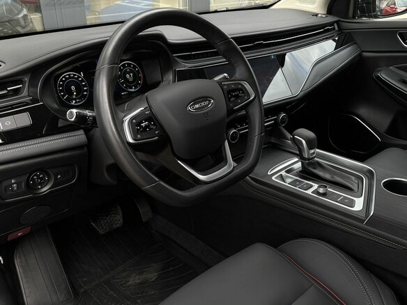 2023 Omoda S5, серый, 1410000 рублей - вид 4