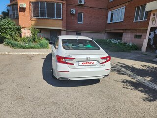 2019 Honda Accord X, белый, 2000000 рублей, вид 4