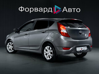 2012 Hyundai Solaris I, серый, 649000 рублей, вид 5