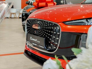 2026 Tenet Plus L6, оранжевый, 3080000 рублей, вид 3