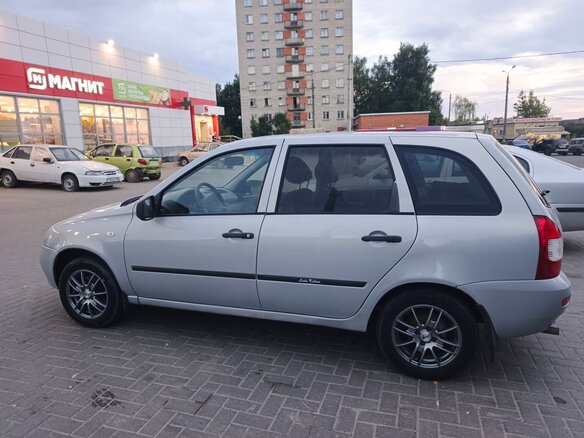 2010 Lada (ВАЗ) Kalina I, серебристый, 285000 рублей - вид 2