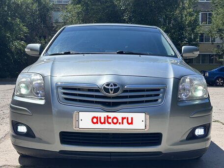 2007 Toyota Avensis II Рестайлинг, серебристый, 835000 рублей, вид 3